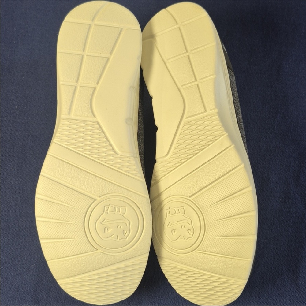 Walk Hero Slip On Sneakers Women’s Size 9 Wide - Picture 9 of 10